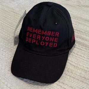 🆕Grunt Style R.E.D. Hat. NWT!!💥